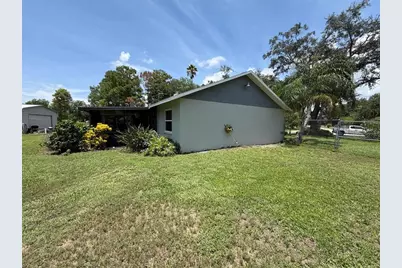 3707 36th Street E, Bradenton, FL 34208 - Photo 9