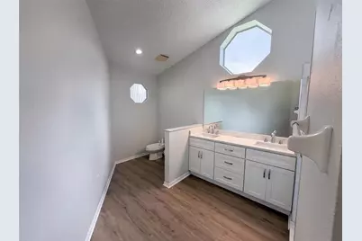9454 Mississippi Run, Weeki Wachee, FL 34613 - Photo 19