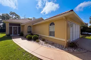 9454 Mississippi Run, Weeki Wachee, FL 34613 - Photo 1