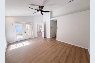 9454 Mississippi Run, Weeki Wachee, FL 34613 - Photo 9