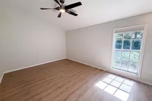 9454 Mississippi Run, Weeki Wachee, FL 34613 - Photo 13