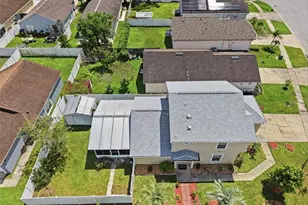 2411 Parsons Pond Cir, Kissimmee, FL 34743 - Photo 29