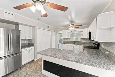 2411 Parsons Pond Circle, Kissimmee, FL 34743 - Photo 5