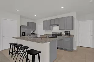 1444 Berry Ln, Davenport, FL 33837 - Photo 5