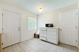 1405 Pembrook Dr, Leesburg, FL 34748 - Photo 9