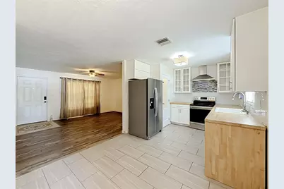 1405 Pembrook Drive, Leesburg, FL 34748 - Photo 11