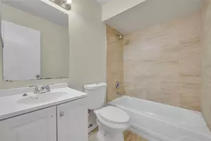 4124 Pershing Pointe Pl, Orlando, FL 32822 - Photo 21
