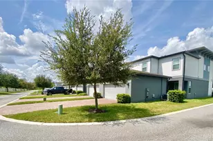 7206 Carrickbend Ln, Orlando, FL 32819 - Photo 47
