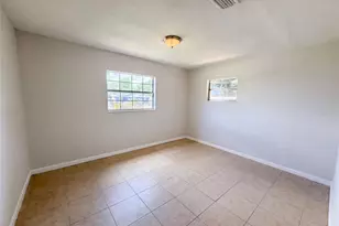 7018 Lynwood Dr, Tampa, FL 33637 - Photo 3