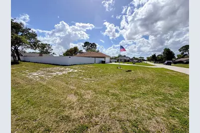 3958 Carrick Bend Drive, Kissimmee, FL 34746 - Photo 5