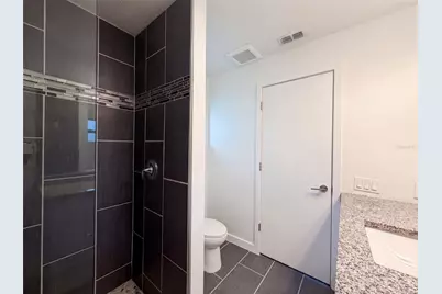 2840 S Shade Avenue, Sarasota, FL 34239 - Photo 17