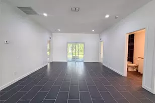 2840 S Shade Ave, Sarasota, FL 34239 - Photo 3