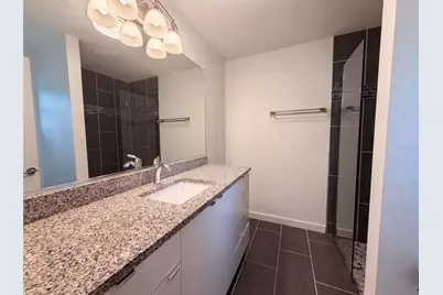 2840 S Shade Avenue, Sarasota, FL 34239 - Photo 15