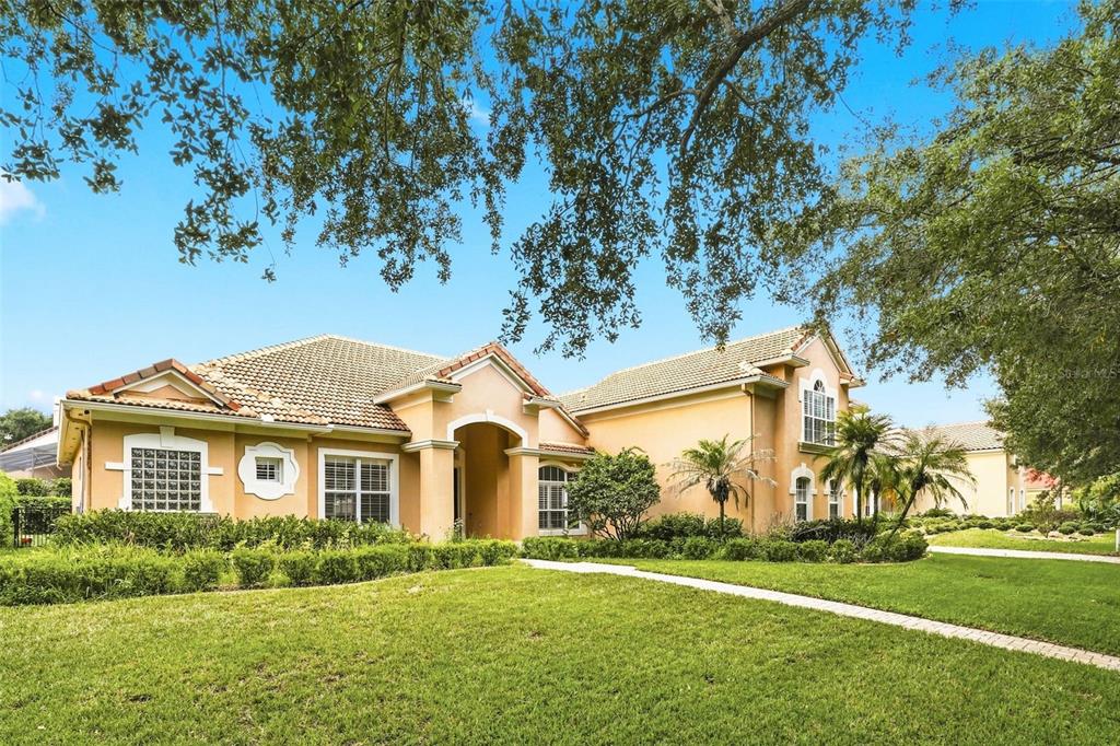 7746 Debeaubien Dr - 7746 Debeaubien Dr, Orlando, FL 32835 Luxury Property | Jose Angel Pina