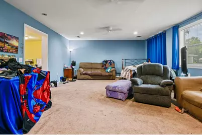 11735 Marjory Avenue, Tampa, FL 33612 - Photo 7