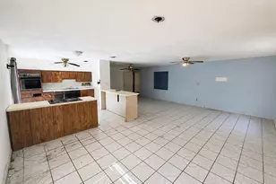 6806 SE 215th St, Hawthorne, FL 32640 - Photo 3