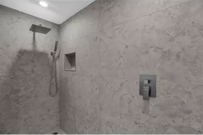 7593 Gathering Drive #707, Reunion, FL 34747 - Photo 25