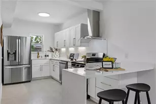 2639 Betty St, Orlando, FL 32803 - Photo 9