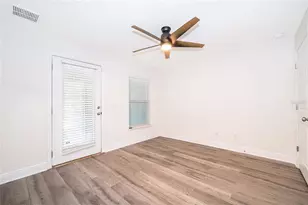 10061 Town Lake Dr, Orlando, FL 32832 - Photo 5