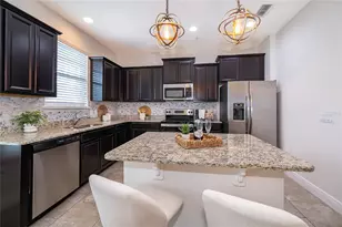 10061 Town Lake Dr, Orlando, FL 32832 - Photo 17
