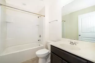 10061 Town Lake Dr, Orlando, FL 32832 - Photo 7