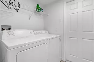 638 Cassia Dr, Davenport, FL 33897 - Photo 29