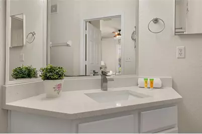 2774 Almaton Loop #104, Kissimmee, FL 34747 - Photo 11