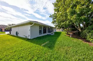 11117 Twosome Dr, San Antonio, FL 33576 - Photo 29