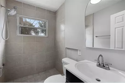 1086 Hibiscus Court #22, Tavares, FL 32778 - Photo 15