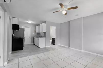 1086 Hibiscus Court #22, Tavares, FL 32778 - Photo 3