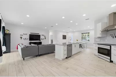 213 New York Avenue, Saint Cloud, FL 34769 - Photo 9