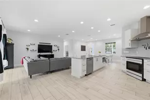 213 New York Ave, Saint Cloud, FL 34769 - Photo 9