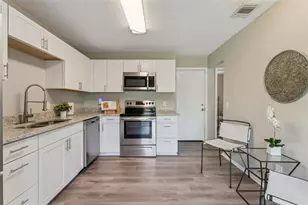 533 Madrigal Ct, Orlando, FL 32825 - Photo 11