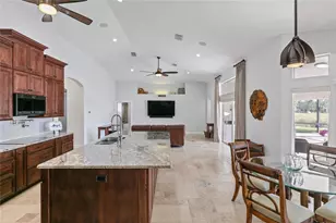 655 Caledonia Pl, Sanford, FL 32771 - Photo 17