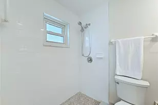 1931 Valencia Way, Clearwater, FL 33764 - Photo 29