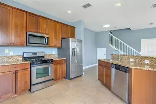906 Assembly Ct, Kissimmee, FL 34747 - Photo 3