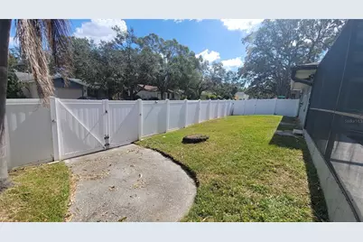 215 Meadowcross Drive, Safety Harbor, FL 34695 - Photo 21