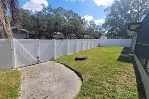 215 Meadowcross Dr, Safety Harbor, FL 34695 - Photo 21