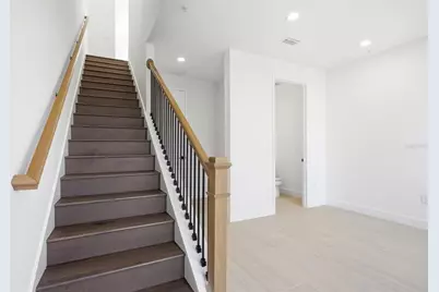 2130 Whitney Marsh Alley, Orlando, FL 32804 - Photo 7