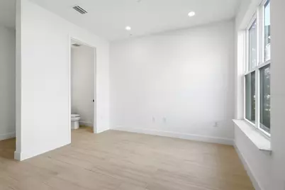 2130 Whitney Marsh Alley, Orlando, FL 32804 - Photo 9
