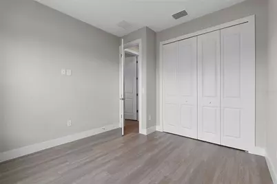 8010 Gondola Drive, Orlando, FL 32809 - Photo 17