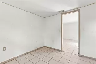 1672 10th St, Sarasota, FL 34236 - Photo 23