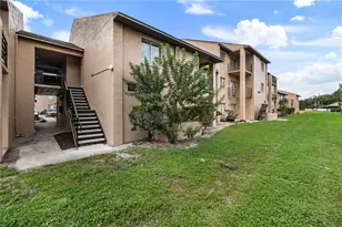 5219 Via Hacienda Cir, Orlando, FL 32839 - Photo 3