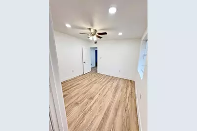 7913 Tidewater Trail, Tampa, FL 33619 - Photo 25