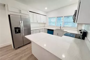 7913 Tidewater Trail, Tampa, FL 33619 - Photo 7