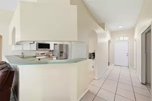 1593 Watson Oaks Ct, Lakeland, FL 33809 - Photo 7