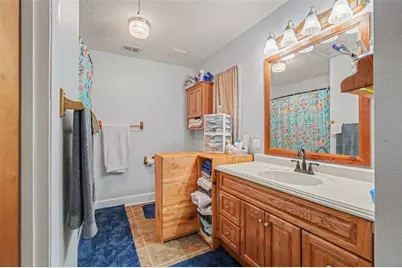 9172 Kedrone Drive, Ridge Manor Estates, FL 33597 - Photo 15