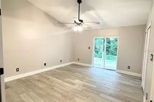 5915 Groveline Dr, Orlando, FL 32810 - Photo 13