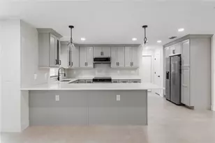 5112 Jeannine Ct, Orlando, FL 32807 - Photo 11