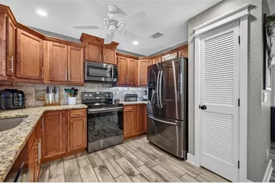 8280 SE 161st Place, Summerfield, FL 34491 - Photo 15